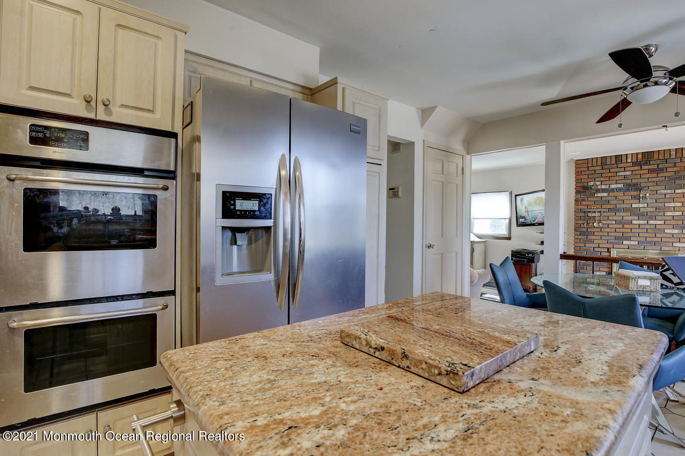513 Tennent Road Manalapan, NJ 07726 - Photo 13 of 28 2I3A6824_5_6