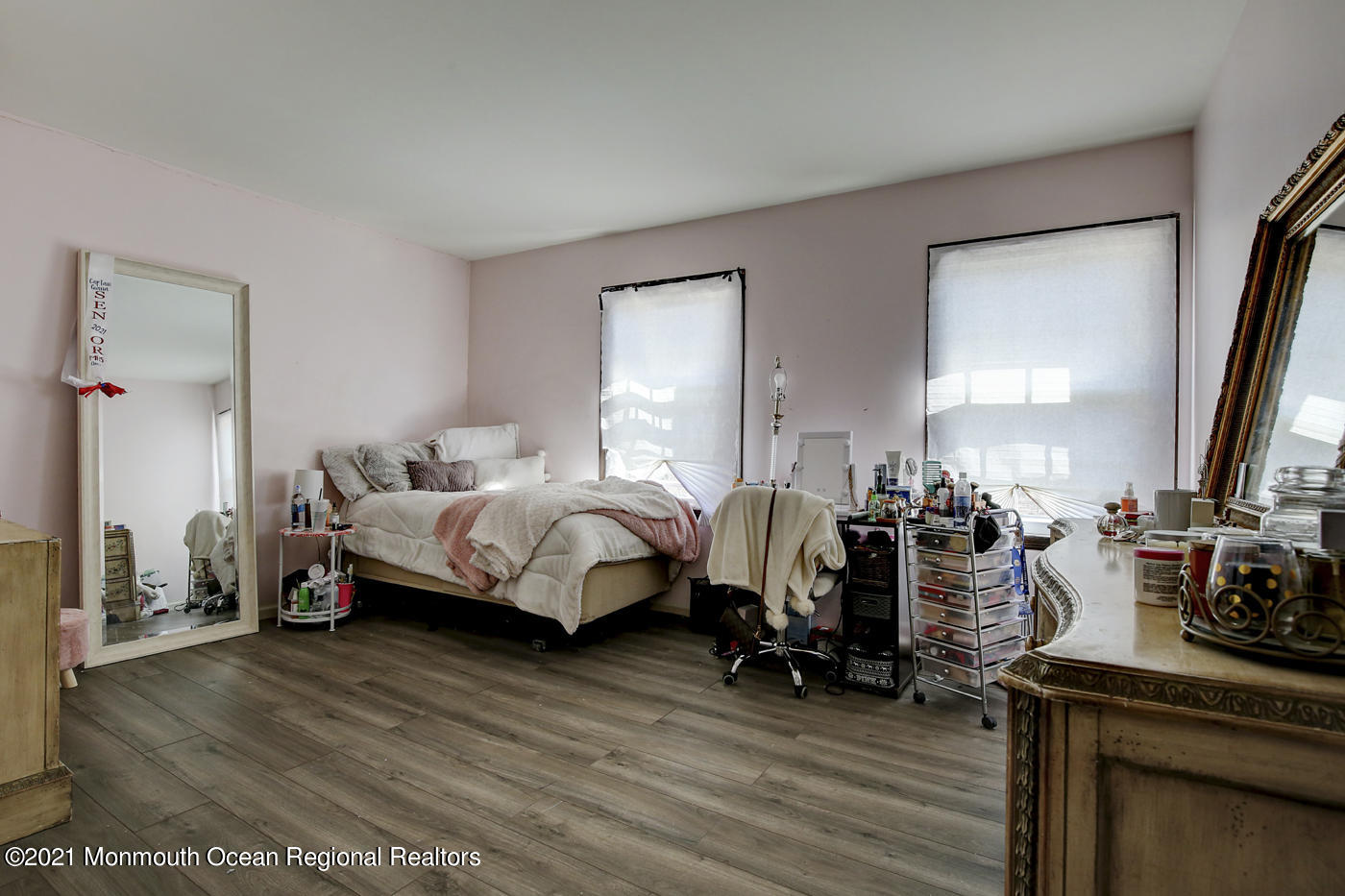 513 Tennent Road Manalapan, NJ 07726 - Photo 23 of 28 2I3A6884_5_6