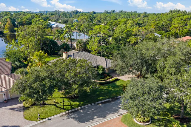 $878,500 | 2650 Southwest Windship Way, Stuart, FL 34997