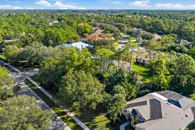 $878,500 | 2650 Southwest Windship Way, Stuart, FL 34997
