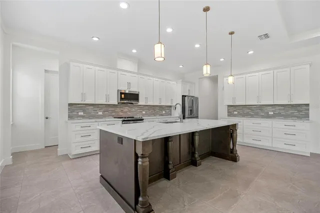 $699,999 | 28960 Gin Lane, Punta Gorda, FL 33982