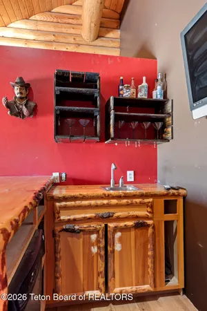 $920,000 | 13 Flagstone Way, Pinedale, WY 82941