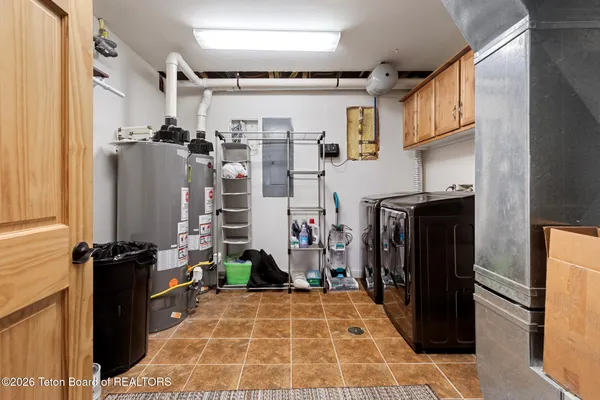 $920,000 | 13 Flagstone Way, Pinedale, WY 82941