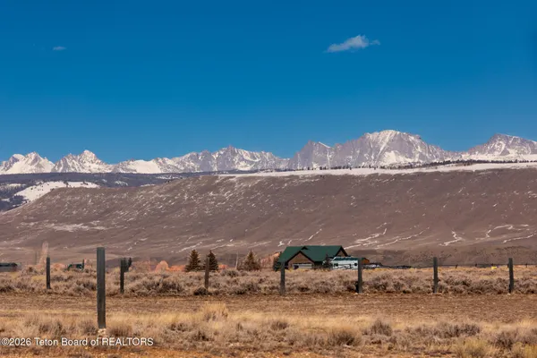 $920,000 | 13 Flagstone Way, Pinedale, WY 82941