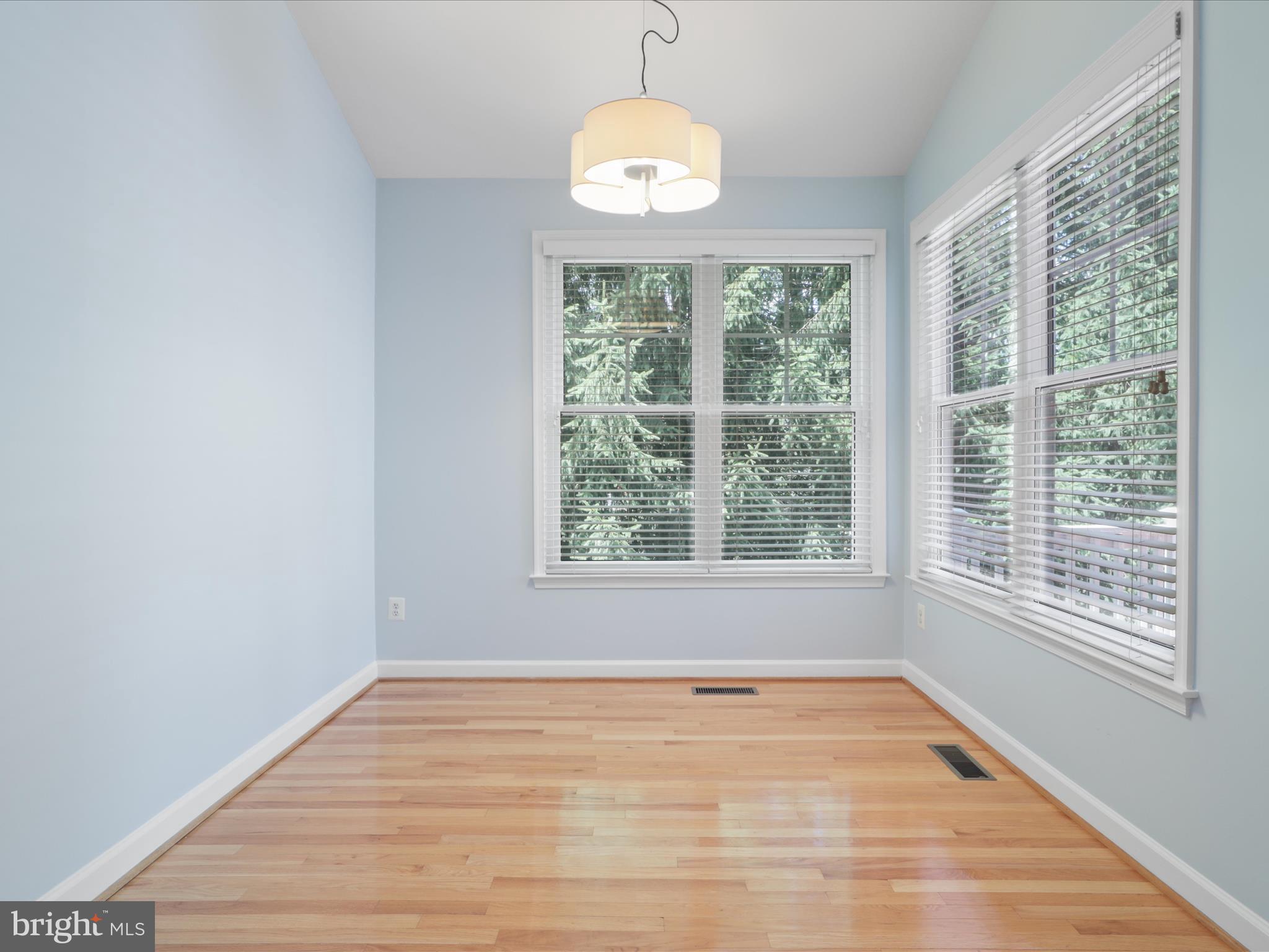 2546 Brenton Point Drive Reston, VA 20191 - Photo 28 of 72 Gallery Image 28