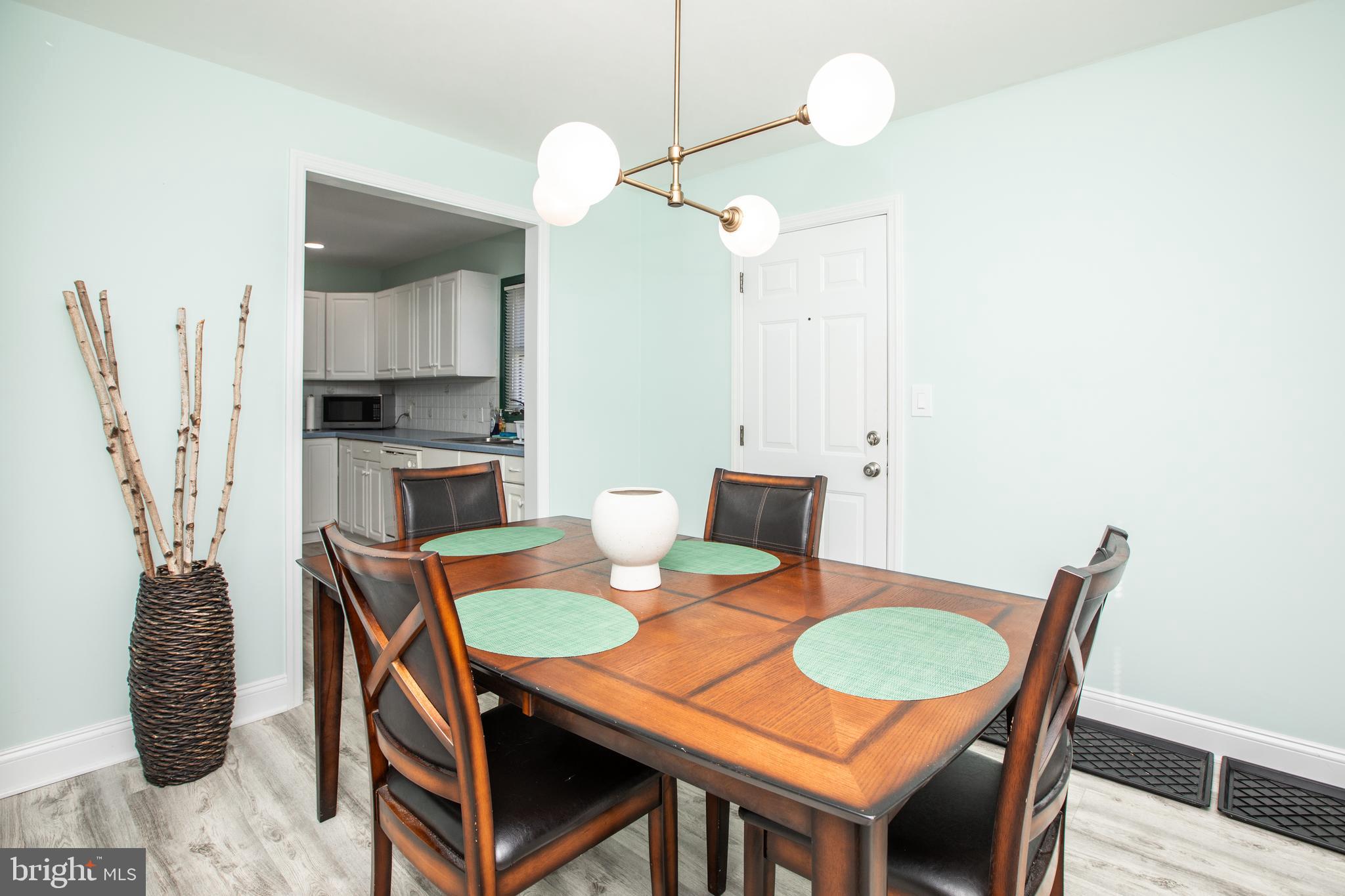 42 Falmouth Road Hamilton, NJ 08620 - Photo 6 of 22