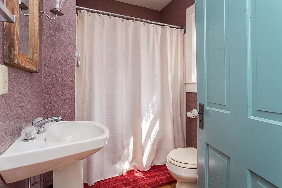 163 Pleasant View Road Staunton, VA 24401 - Photo 12 of 50 a bathroom with a sink toilet and shower