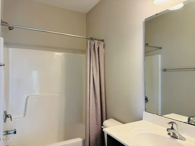 $2,595 | 3417 Fontana Lake Drive, Fuquay-Varina, NC 27526