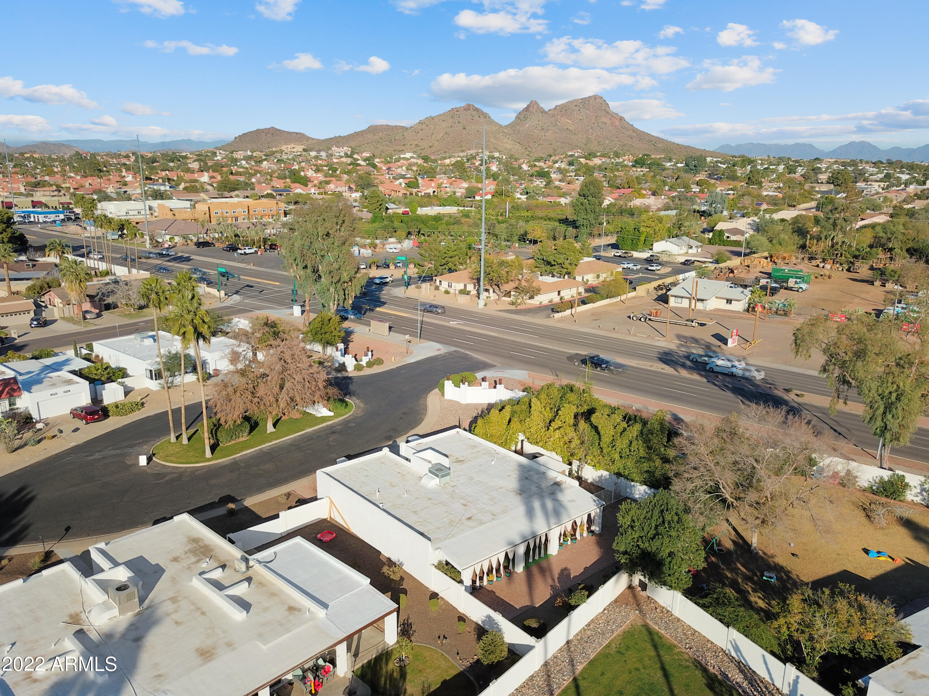 641 East Piping Rock Road Phoenix, AZ 85022 - Photo 32 of 32 DJI_0435