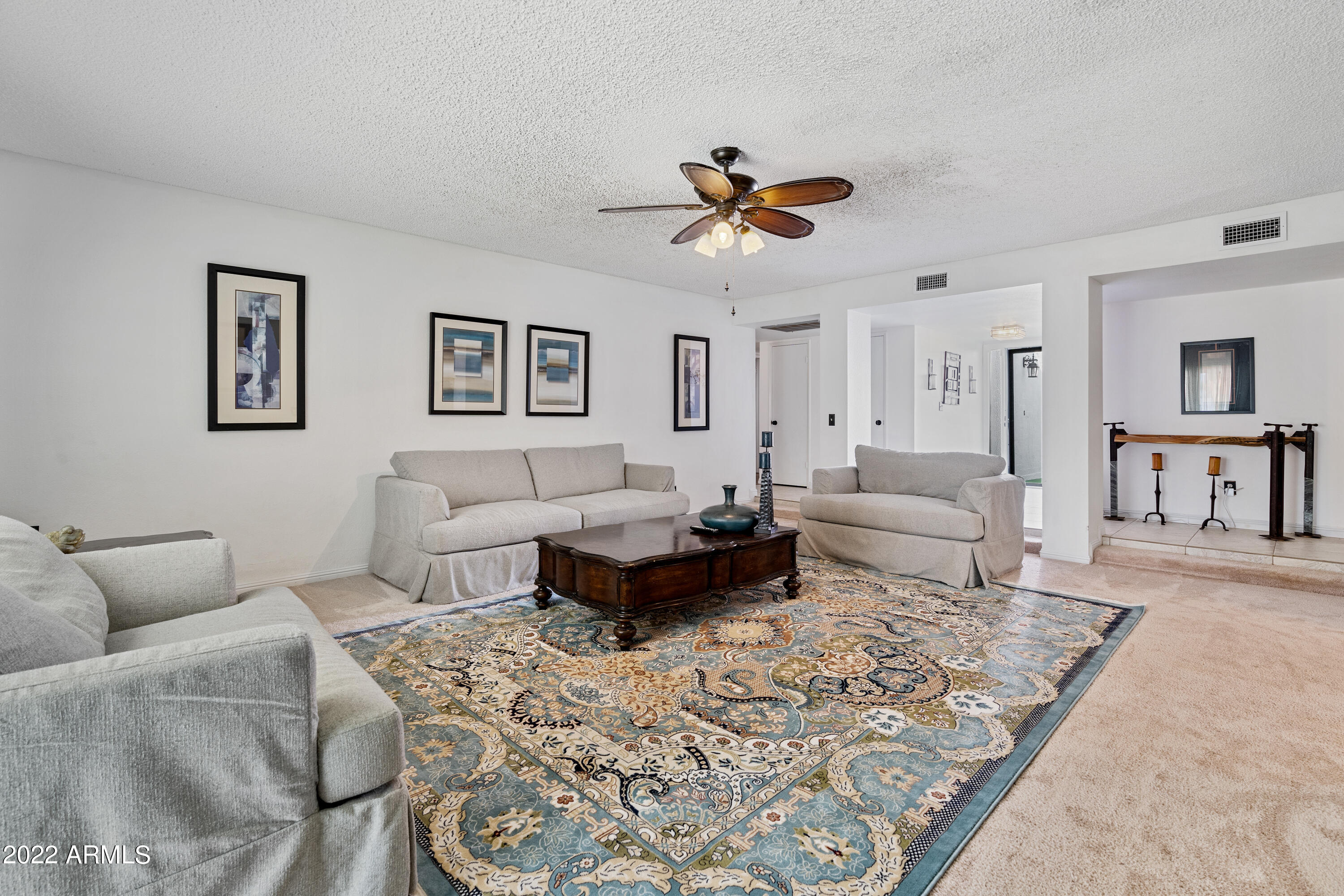 641 East Piping Rock Road Phoenix, AZ 85022 - Photo 7 of 32 DSC06510