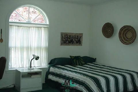 847 Washington Grosse Pointe, MI 48230 - Photo 3 of 9 809314-2.JPG