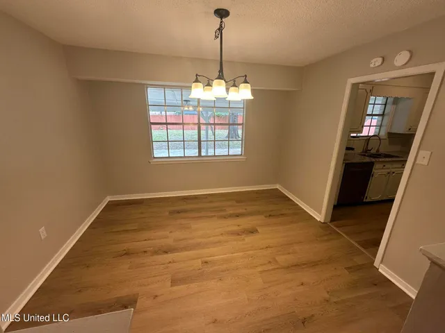 $224,900 | 105 Poplar Drive, Brandon, MS 39047