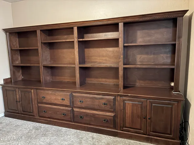 $2,695 | 341 West Helena Drive, Phoenix, AZ 85023