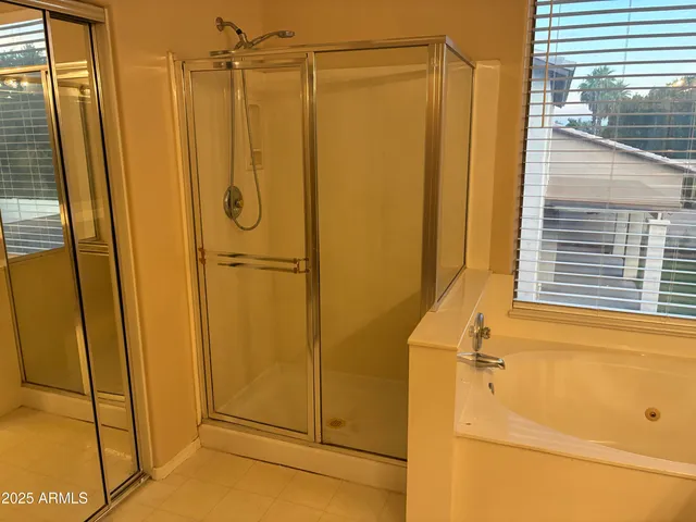 $2,695 | 341 West Helena Drive, Phoenix, AZ 85023