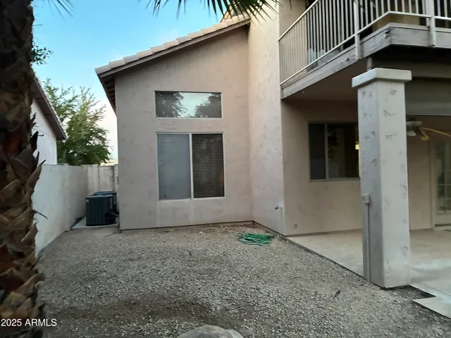 $2,695 | 341 West Helena Drive, Phoenix, AZ 85023