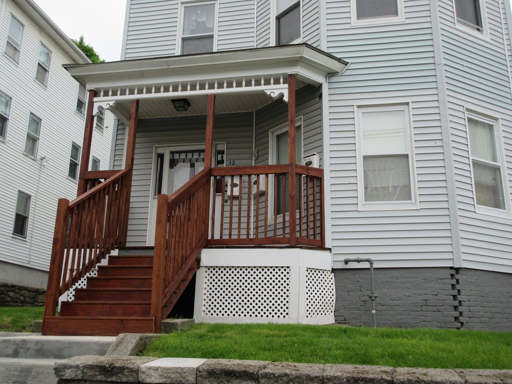 12 Alpine Street Worcester, MA 01610 - Photo 2 of 30