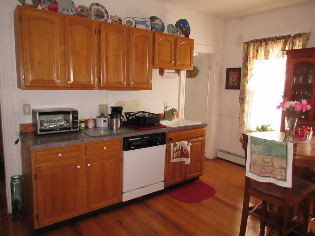 12 Alpine Street Worcester, MA 01610 - Photo 28 of 30