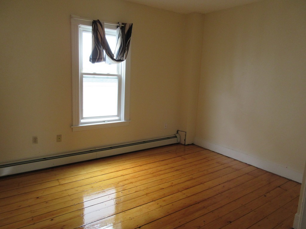 12 Alpine Street Worcester, MA 01610 - Photo 9 of 30