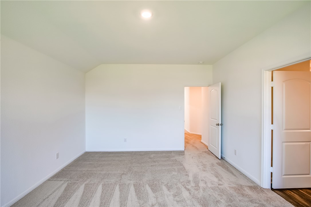 14148 Prospector Way Elgin, TX 78621 - Photo 17 of 29