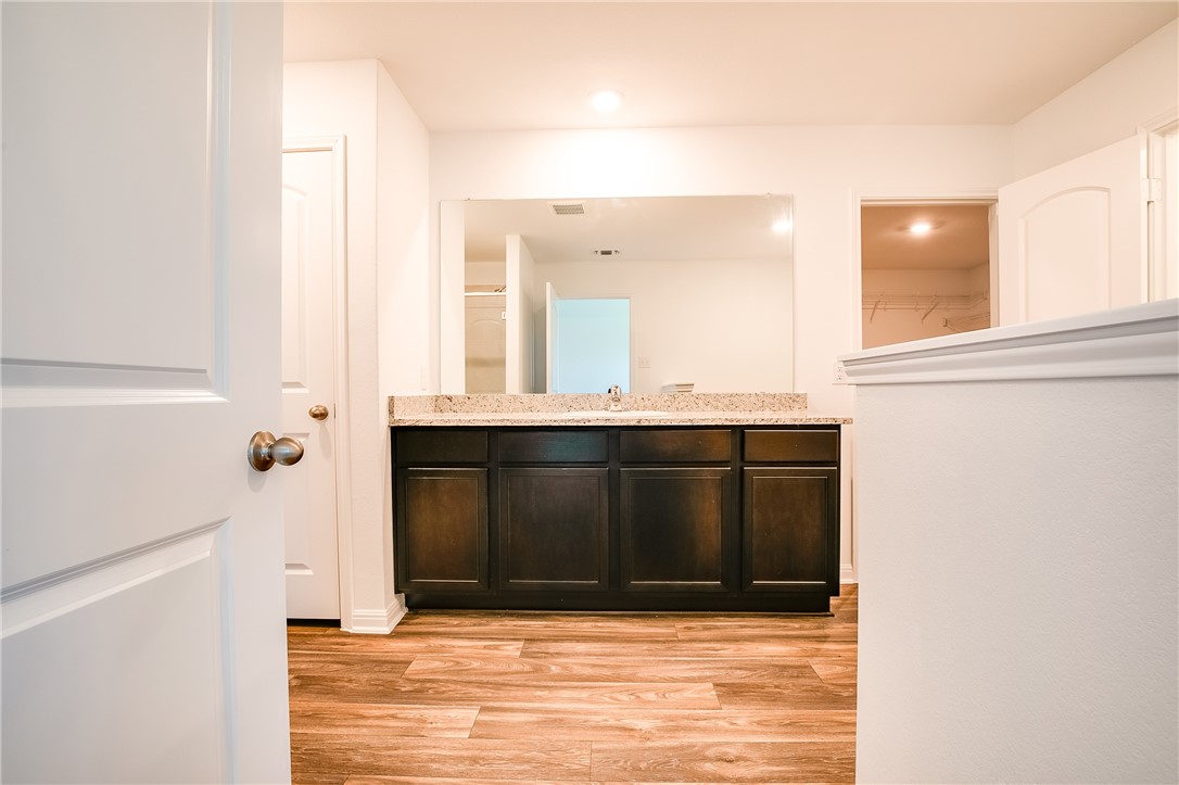 14148 Prospector Way Elgin, TX 78621 - Photo 20 of 29