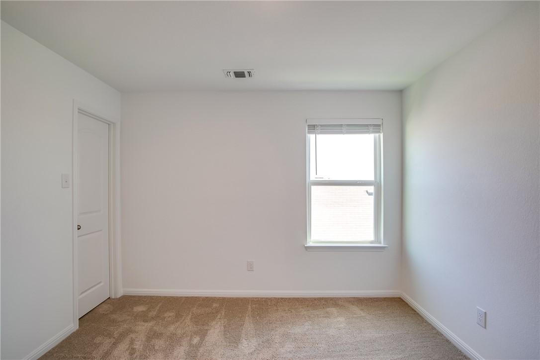 14148 Prospector Way Elgin, TX 78621 - Photo 24 of 29