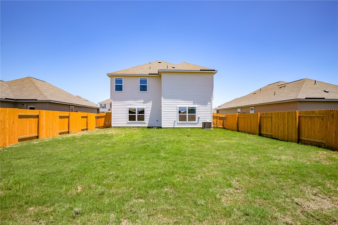 14148 Prospector Way Elgin, TX 78621 - Photo 26 of 29