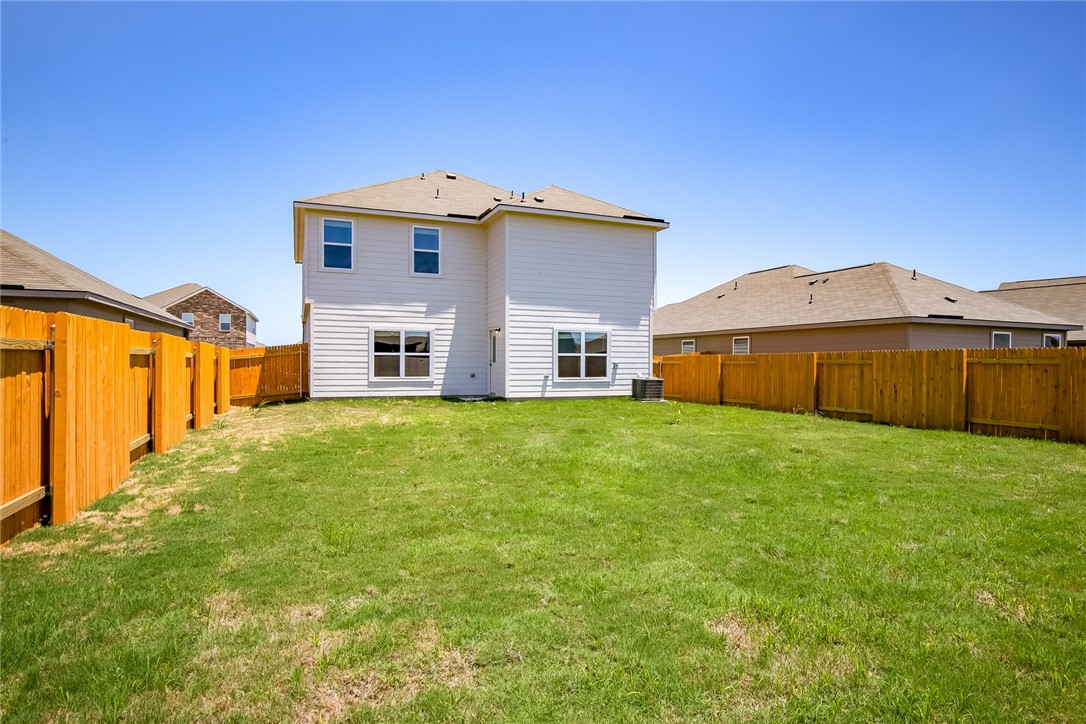 14148 Prospector Way Elgin, TX 78621 - Photo 27 of 29