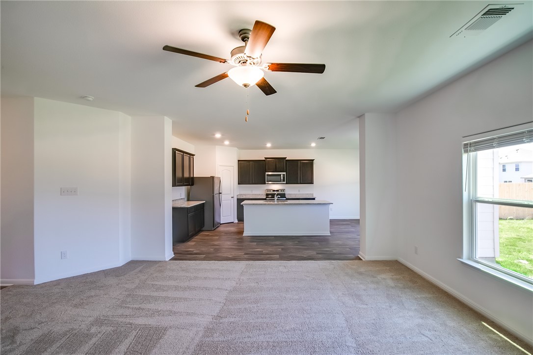 14148 Prospector Way Elgin, TX 78621 - Photo 9 of 29