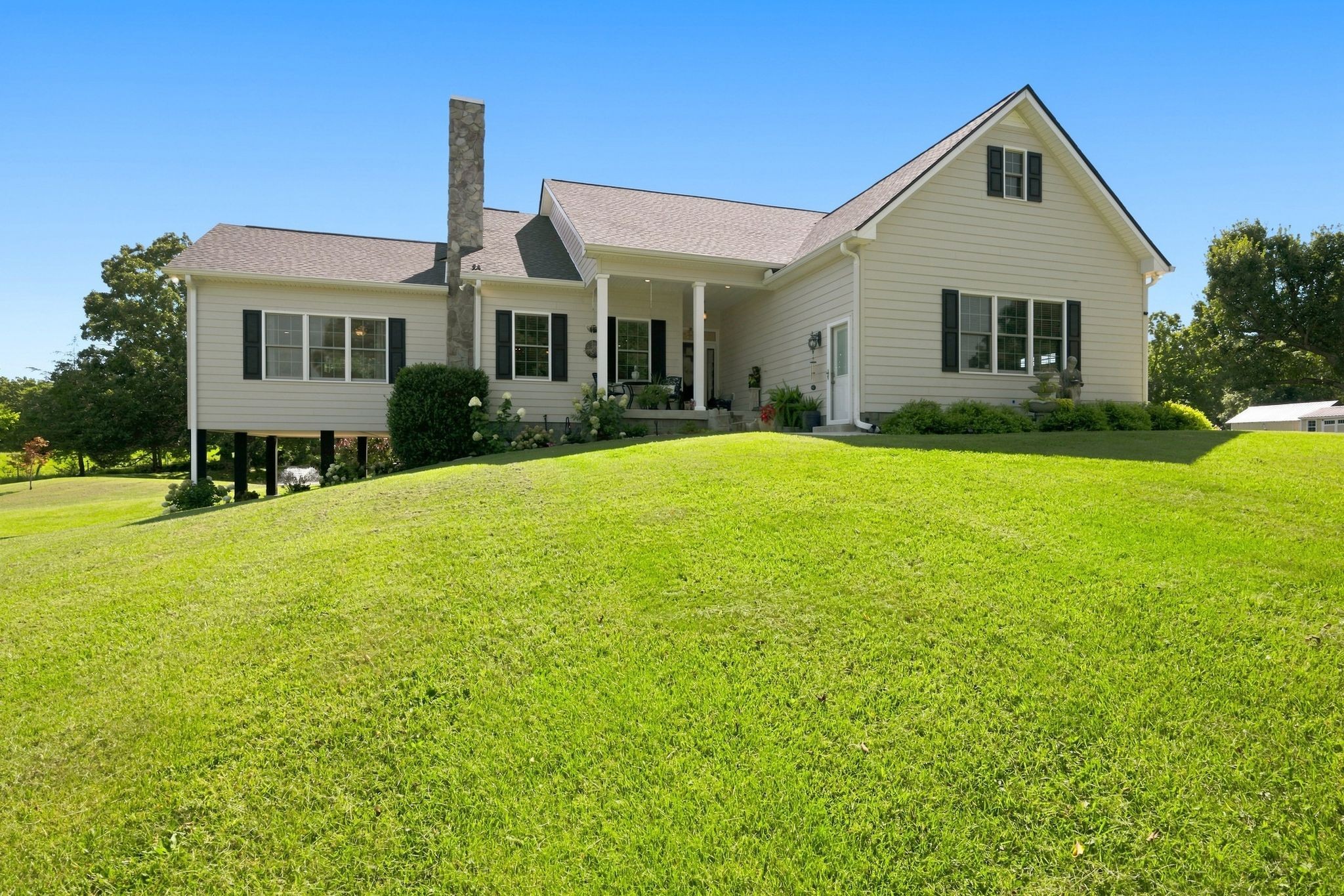 1160 Fleet Town Road Dickson, TN 37055 - Photo 8 of 52 Gallery Image 8