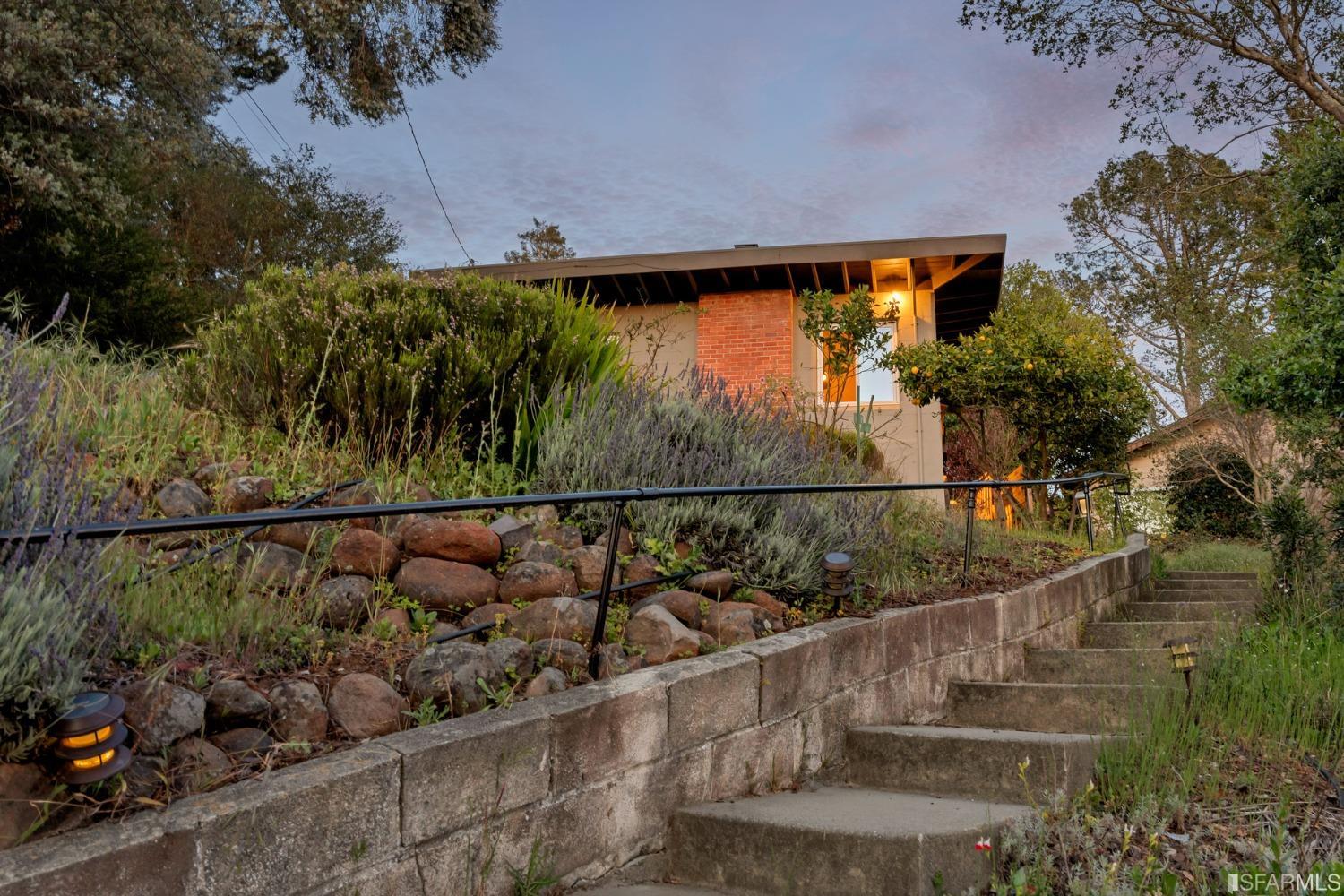 977 Keeler Avenue Berkeley, CA 94708 - Photo 4 of 43 Gallery Image 4