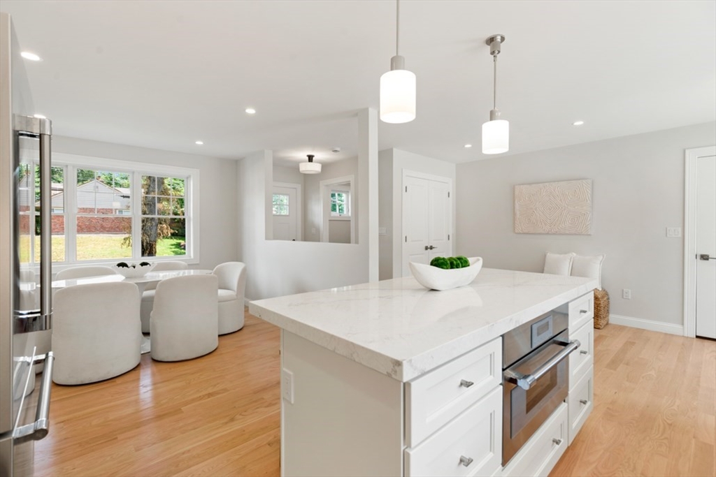6 Longbow Road Lynnfield, MA 01940 - Photo 20 of 36