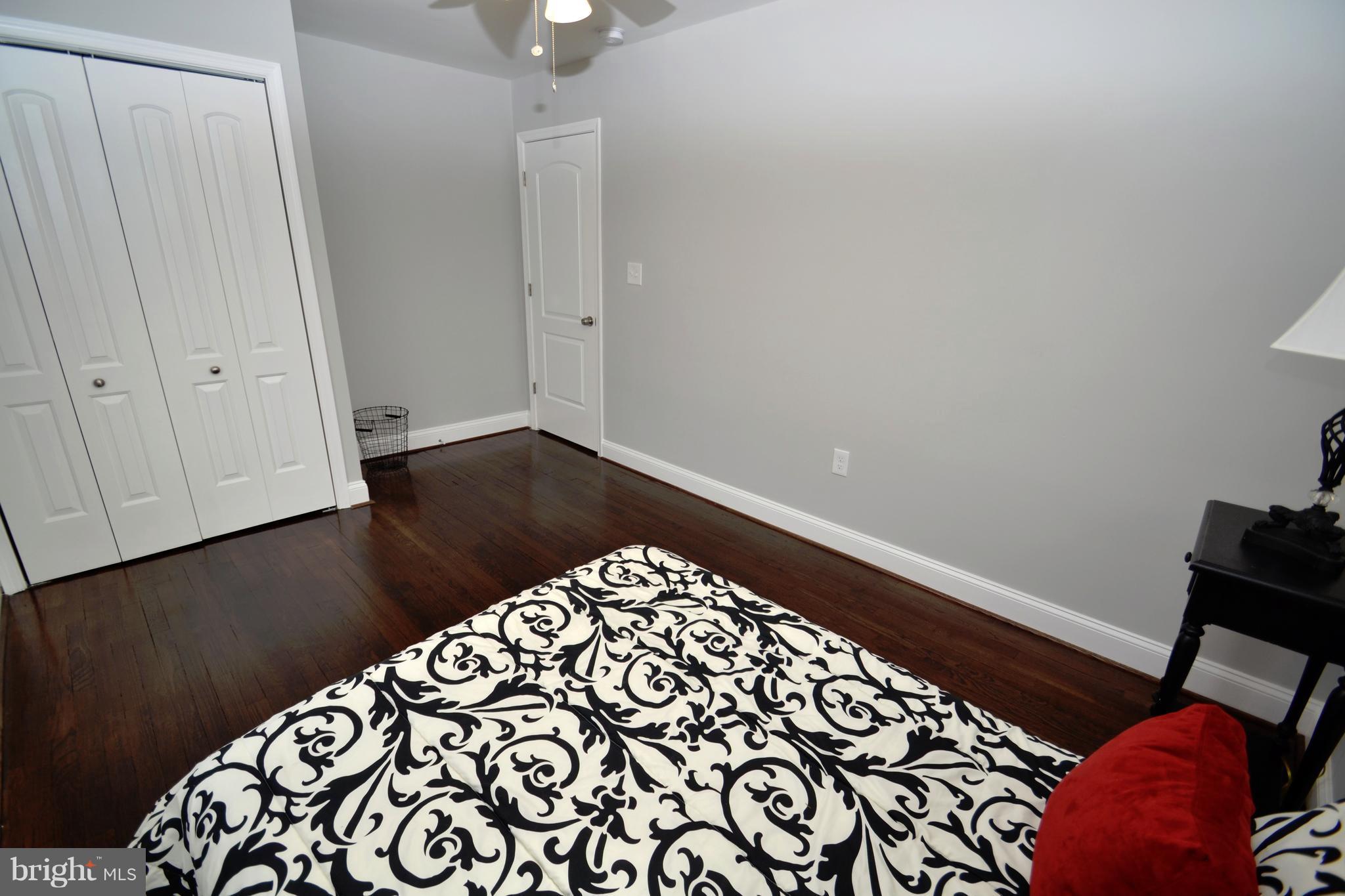 5915 Old Frederick Road Baltimore, MD 21228 - Photo 20 of 30 Bedroom