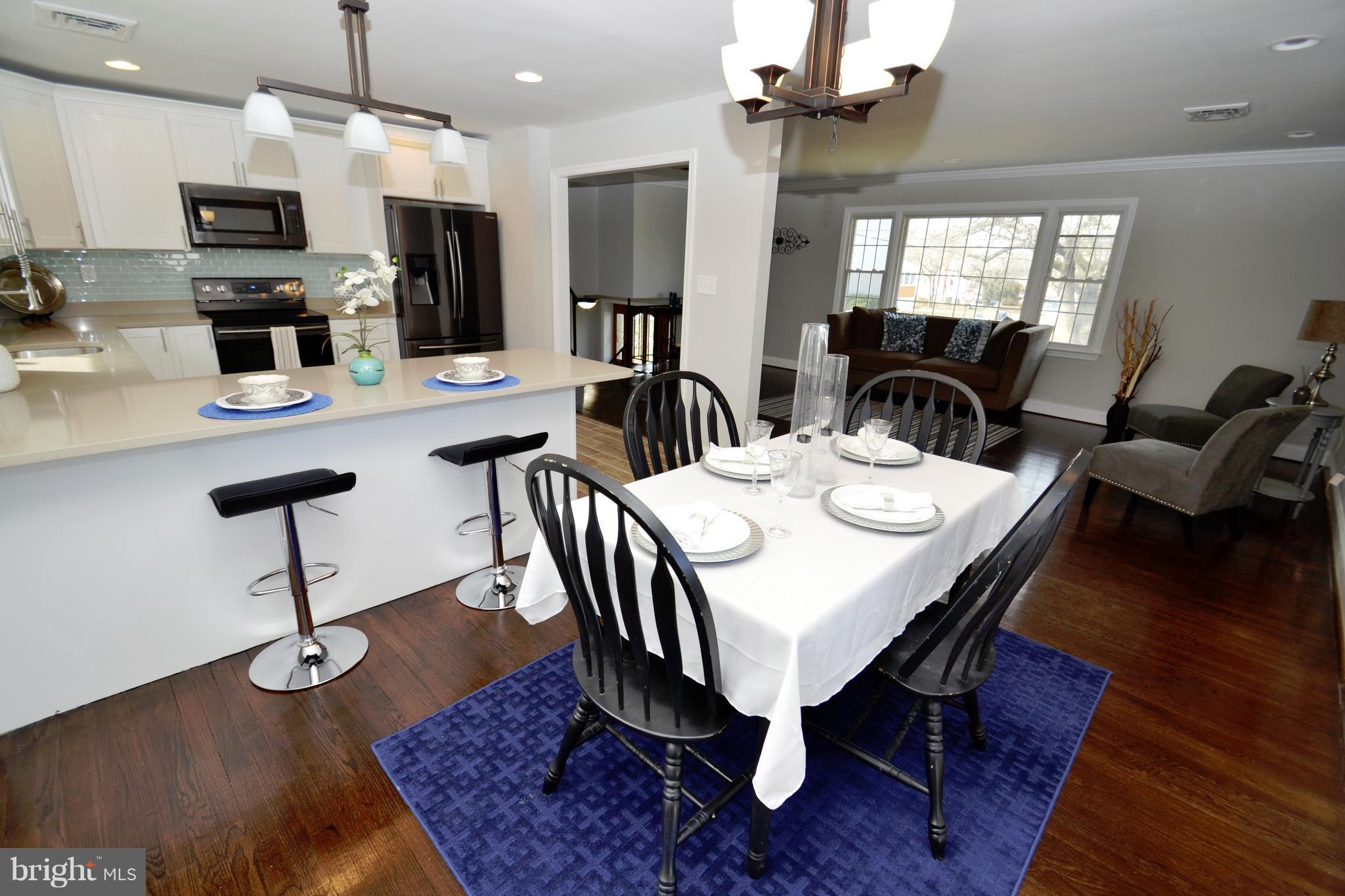 5915 Old Frederick Road Baltimore, MD 21228 - Photo 6 of 30 Dining Room