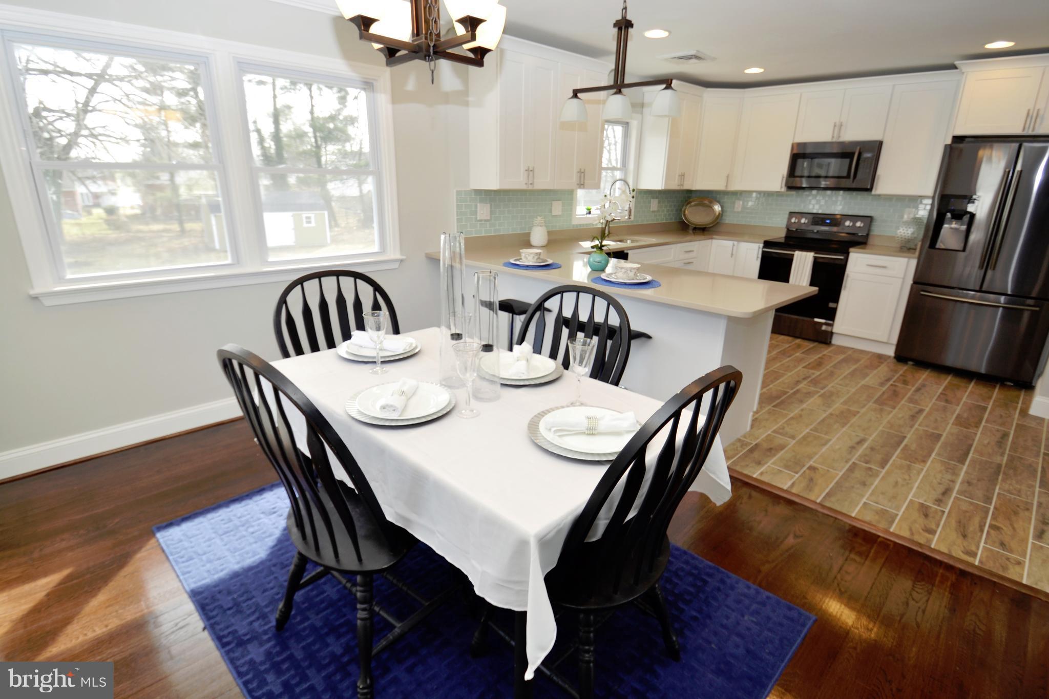 5915 Old Frederick Road Baltimore, MD 21228 - Photo 7 of 30 Dining Room