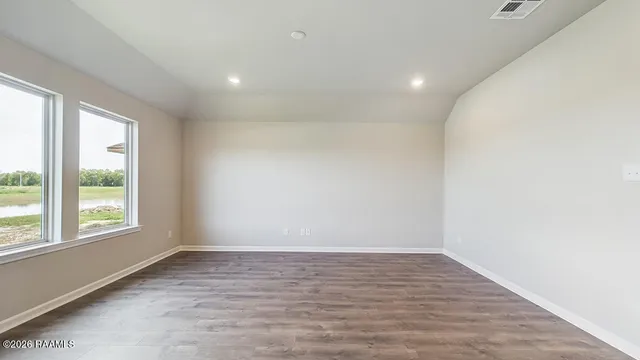 $249,000 | 136 Lake Ridge, Broussard, LA 70518