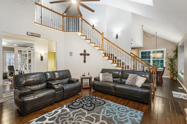 $1,125,000 | 10720 West L Avenue, Kalamazoo, MI 49009