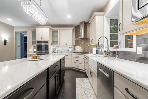 $1,125,000 | 10720 West L Avenue, Kalamazoo, MI 49009