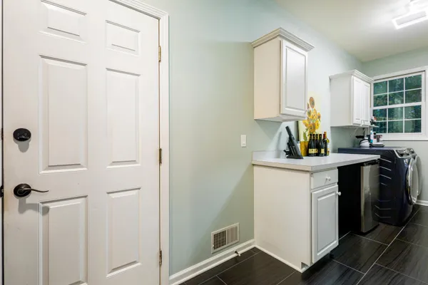 $1,125,000 | 10720 West L Avenue, Kalamazoo, MI 49009