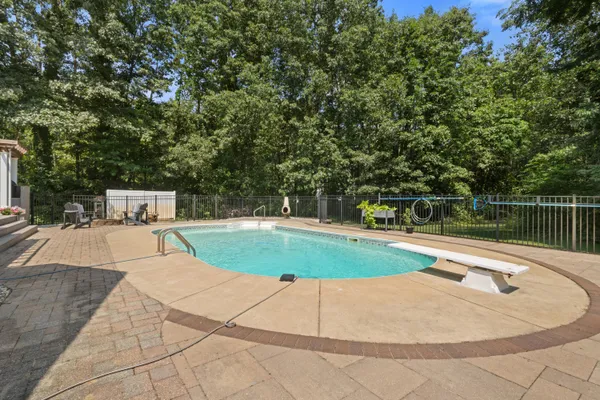 $1,125,000 | 10720 West L Avenue, Kalamazoo, MI 49009