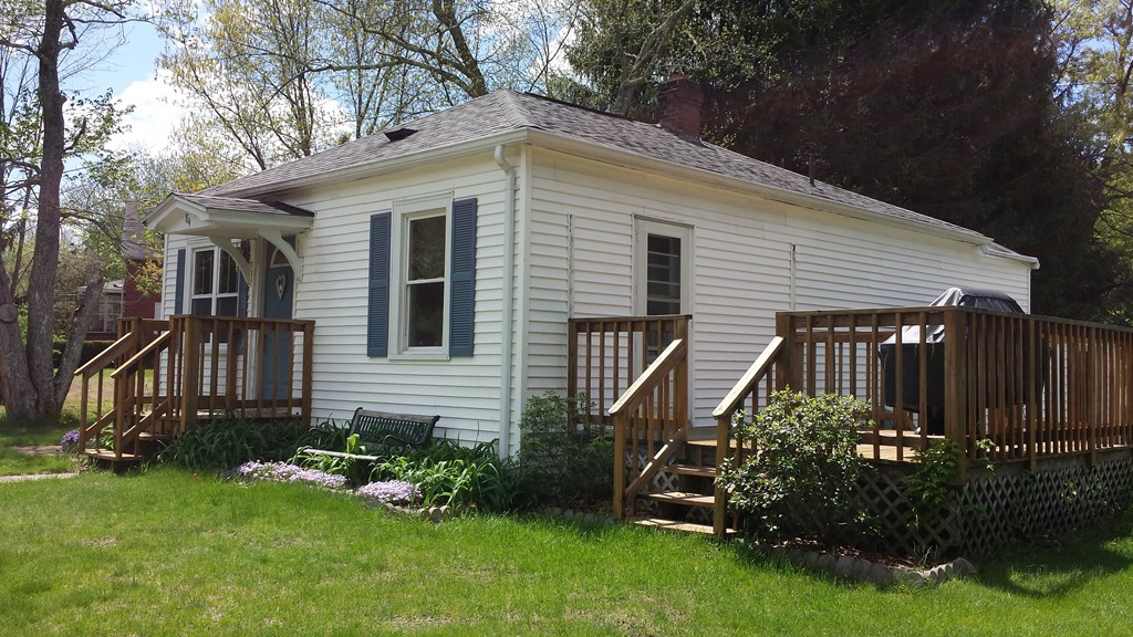 84 Old Turnpike Road Thompson, CT 06262 - Photo 1 of 24