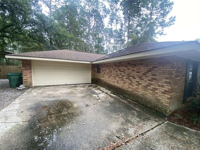 321 North Buckingham Drive Slidell, LA 70461 - Photo 2 of 24