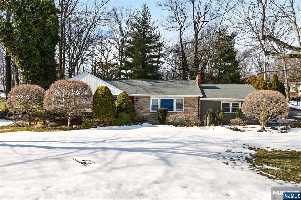 62 2nd Street Park Ridge, NJ 07656 - Photo 2 of 34