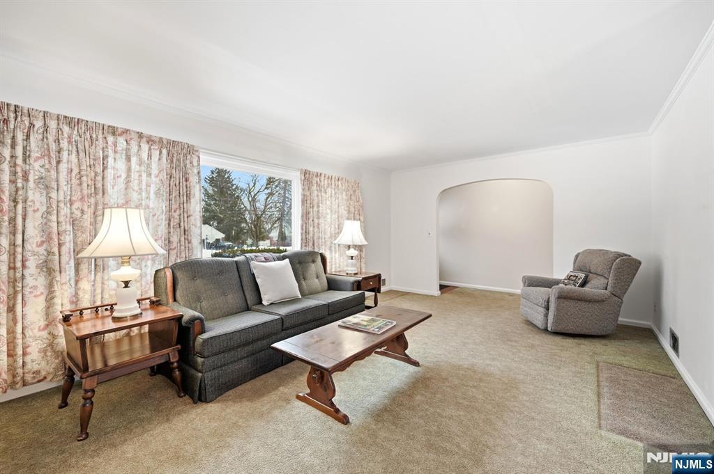 62 2nd Street Park Ridge, NJ 07656 - Photo 8 of 34