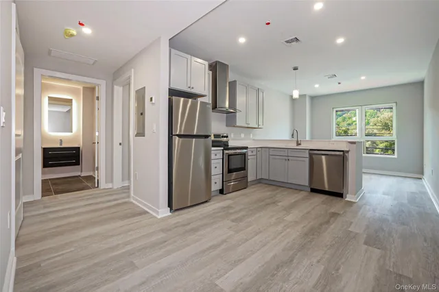 $3,500 | 500 Commerce Street, Unit 108, Hawthorne, NY 10532