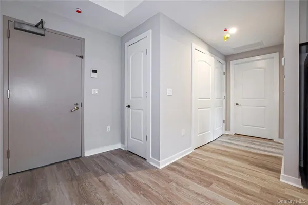 $3,500 | 500 Commerce Street, Unit 108, Hawthorne, NY 10532
