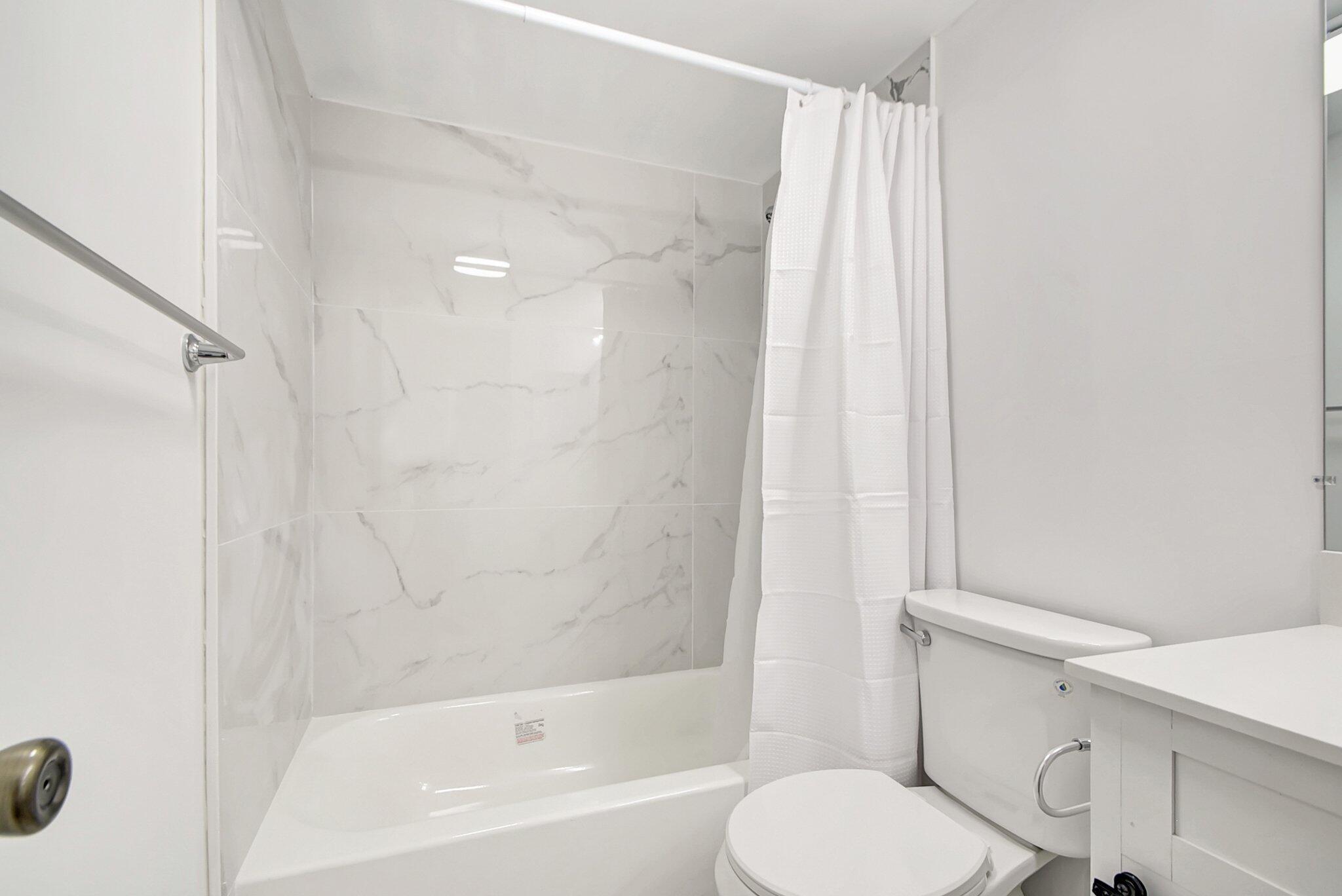 4015 Cornwall East Boca Raton, FL 33434 - Photo 19 of 85 23-web-or-mls-ALP_4807