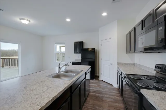 $2,090 | 140 Satsuma Lane, Kyle, TX 78640