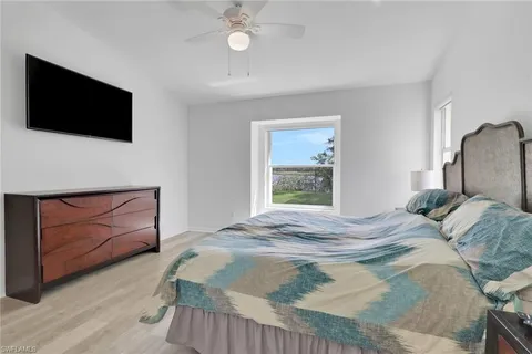 $440,000 | 7081 Lone Oak Boulevard, Naples, FL 34109