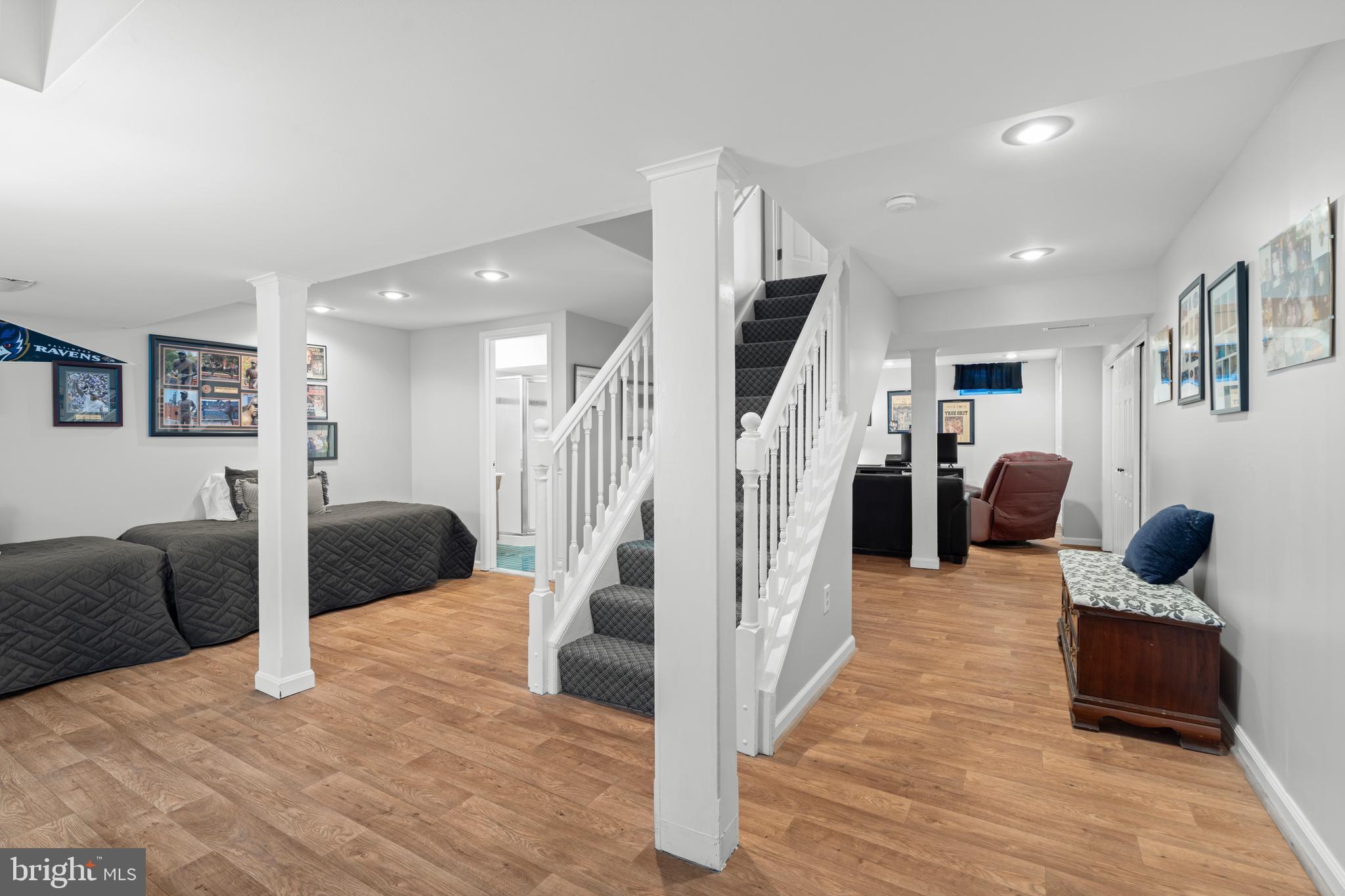 13714 Harcum Road Phoenix, MD 21131 - Photo 38 of 61 a living room with furniture and a flat screen tv