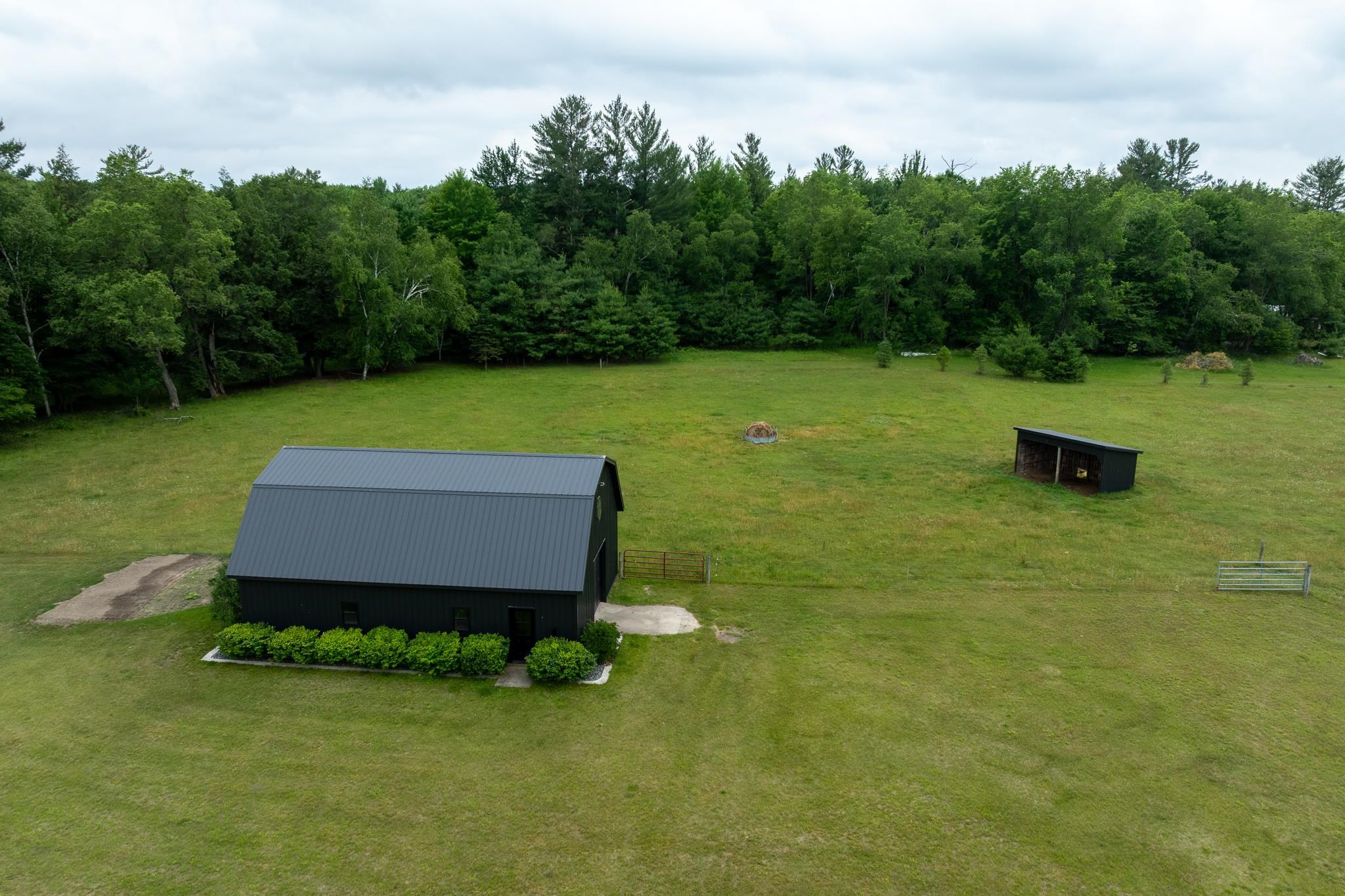 7667 West Pickard Road Mount Pleasant, MI 48858 - Photo 68 of 74 1947438-9ccce22f-a79a-4b30-aee1-d05aed810bdb.JPG